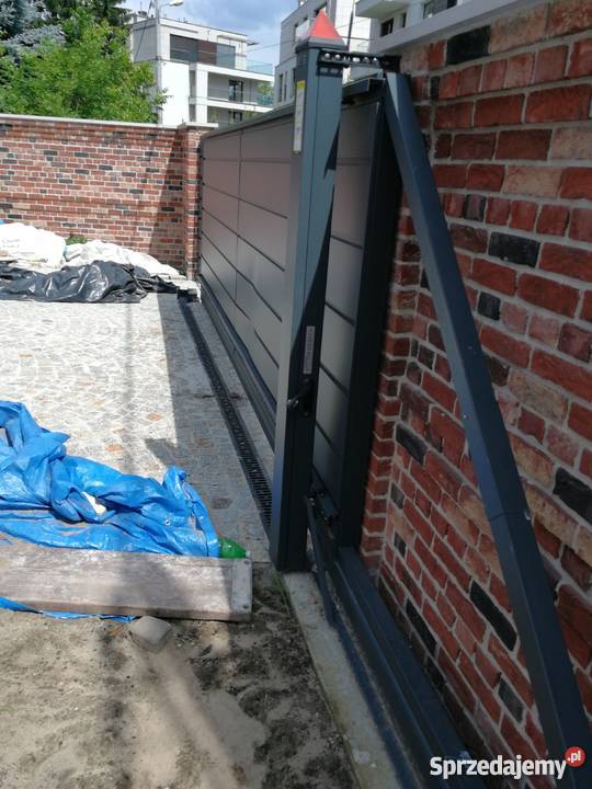 Brama ogrodzeniowa Wiśniowski HomeInclusive 5m Kraków