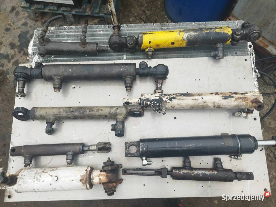 Mały Siłownik hydrauliczny tłok Strzyżew