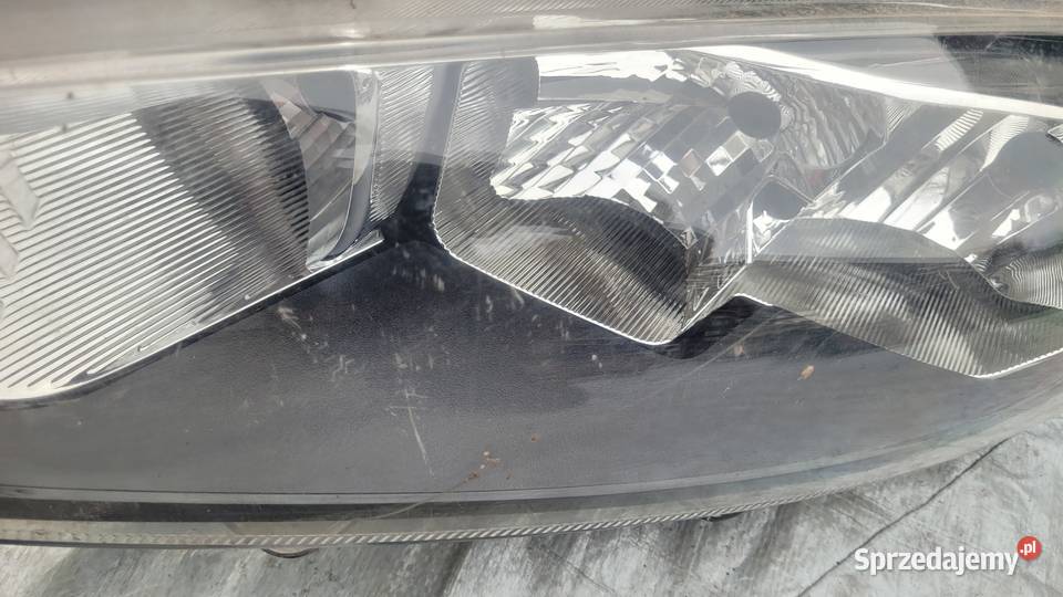 FORD FIESTA MK7 LIFT LAMPA LEWA PRZÓD REFLEKTOR Ruda Śląska sprzedam