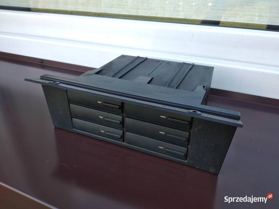 Mercedes W202 schowek na kasety Fischer Box Sieradz