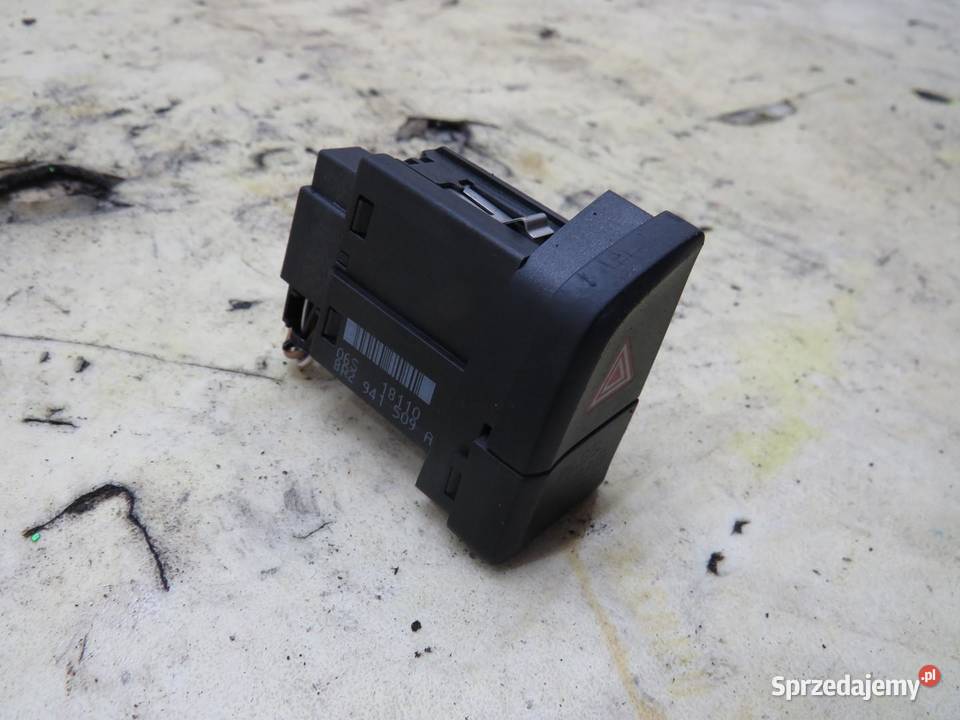 PRZEŁĄCZNIK ŚWIATEŁ AWARYJNYCH AUDI Q5 8R Panele sterowania, przełączniki lubelskie