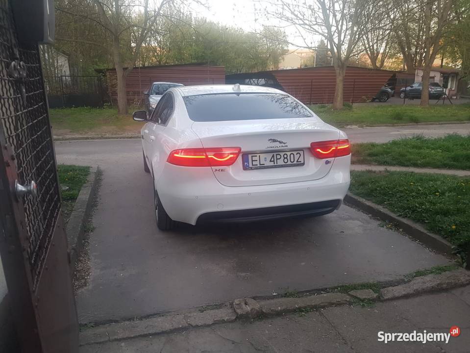 Jaguar XE Prestige 2016r 2l diesel Łódź