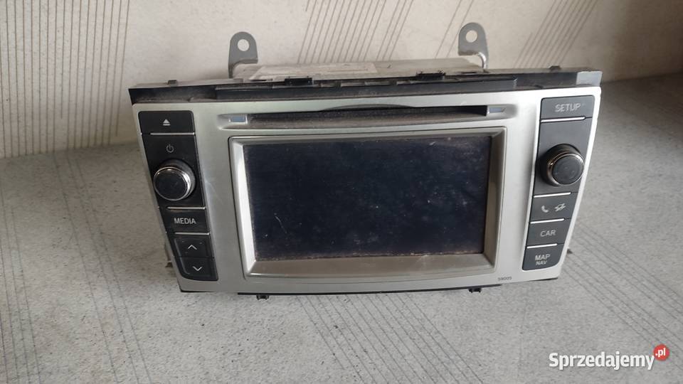 RADIO TOYOTA AVENSIS T27 8614005010 0818 TUNER Włoszczowa