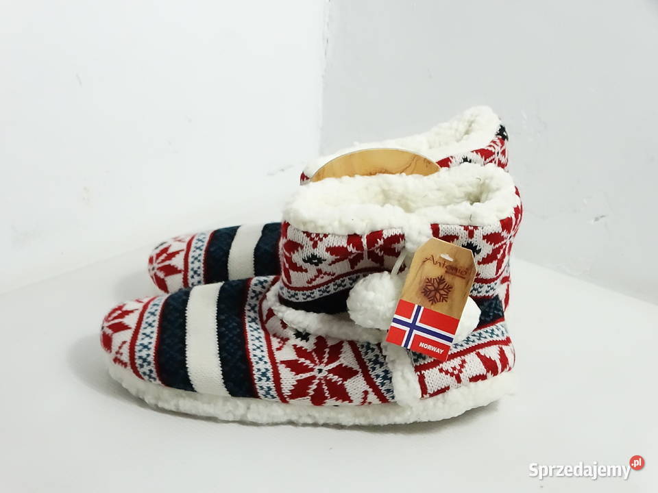 Nowe Ocieplane Kapcie Bambosze Norweski Wzór Biłgoraj