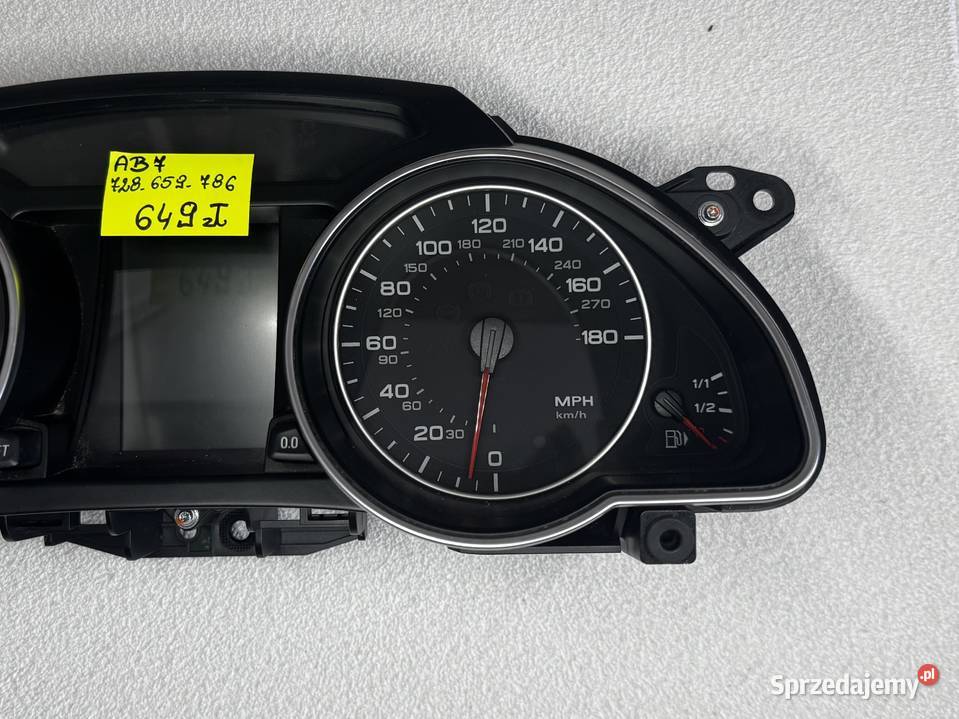 LICZNIK ZEGAR PRĘDKOŚCIOMIERZ AUDI S5 8T B8 Rok produkcji 2010 Motoryzacja Warszawa