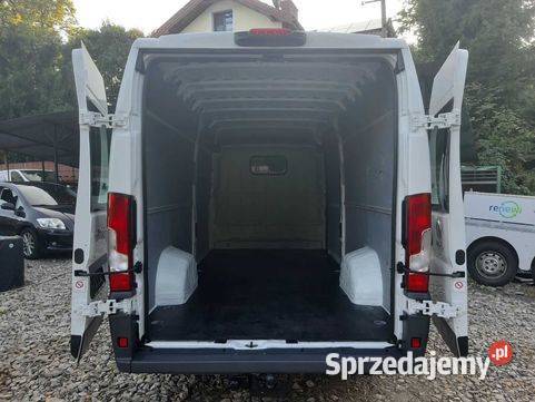 TRANSPORT PRZEPROWADZKI USŁUGI TRANSPORTOWE Częstochowa