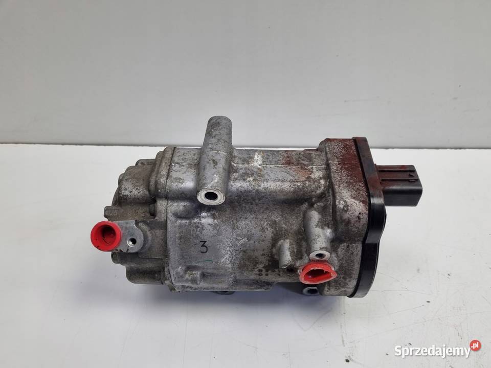 SPRĘŻARKA KLIMATYZACJI Toyota RAV4 V kompresor