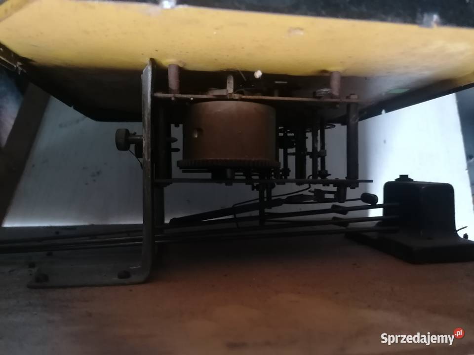 Zegar ścienny pozostałości świętokrzyskie Skarżysko-Kamienna