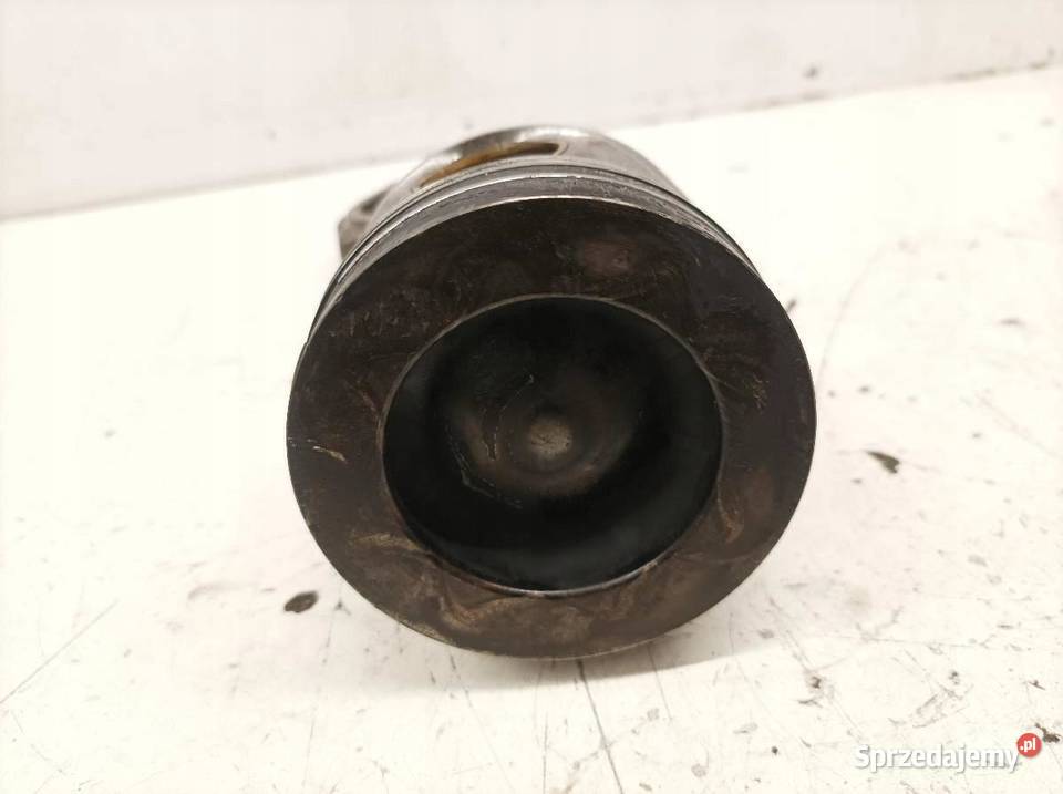TŁOK KORBOWÓD 38R2 7901G 09 20 TDI Audi A6 III sprzedam