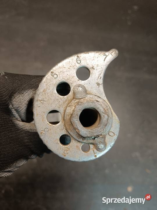 Oś ośka koło tył napinacz dystans koła części Gołaczewy