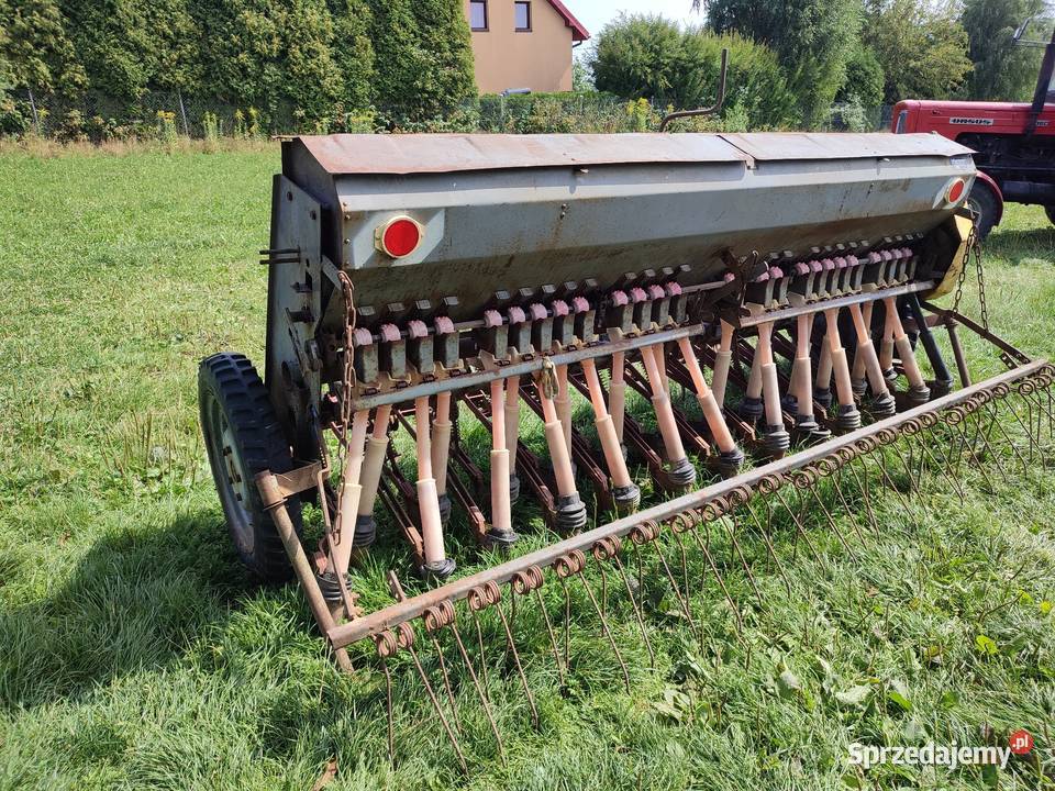 Siewnik Poznaniak na docisku nieuszkodzony Cianowice