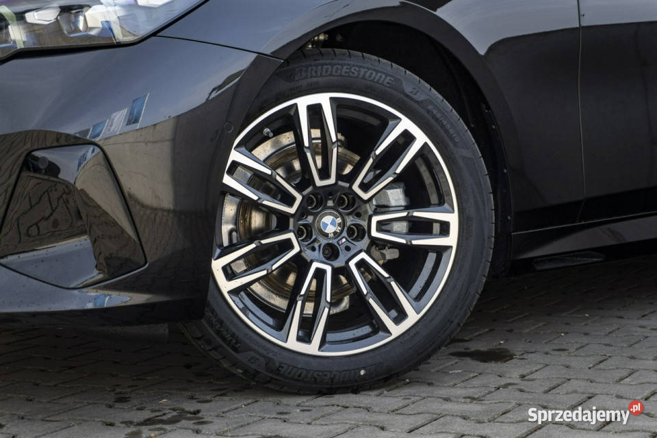 BMW 520 520d xDrive Limuzyna Dostępny ręki G60 Łódź sprzedam