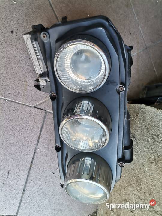 Reflektor xenon prawy Alfa Romeo 159 śląskie Bielsko-Biała