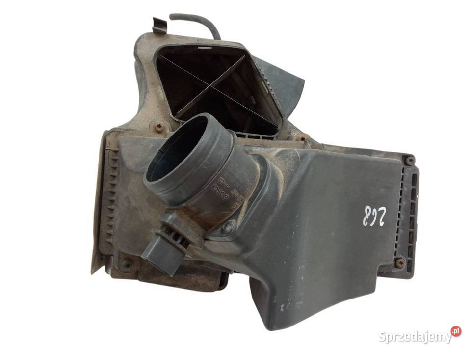OBUDOWA FILTRA POWIETRZA 8K0133837T Audi A4 IV