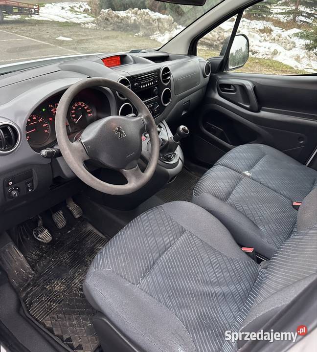 Peugeot partner 16 HDI 2011r
