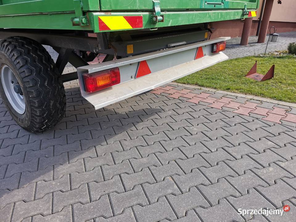 Przyczepa jednosiowa wywrot trzystronny Masłów Drugi