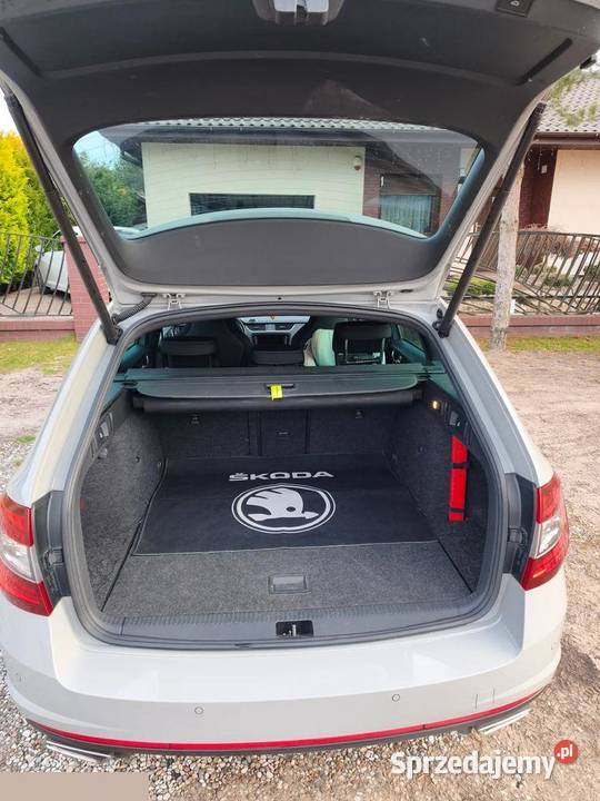 Skoda Octavia 20 TDI RS DSG 184 2019r Zielonka