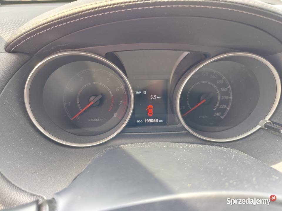 Mitsubishi Outlander 24B LPG 170 4WD 2011 7os Lublin