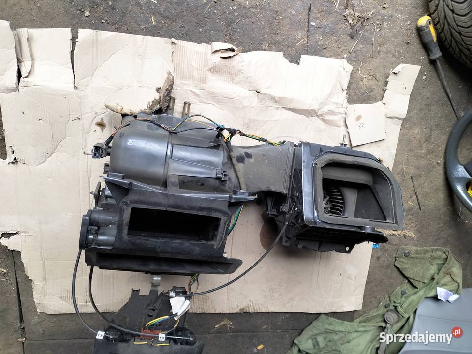 FIAT PUNTO 1 MK1 095273 OBUDOWA NAGRZEWNICY osobowe lubelskie Kamień-Kolonia