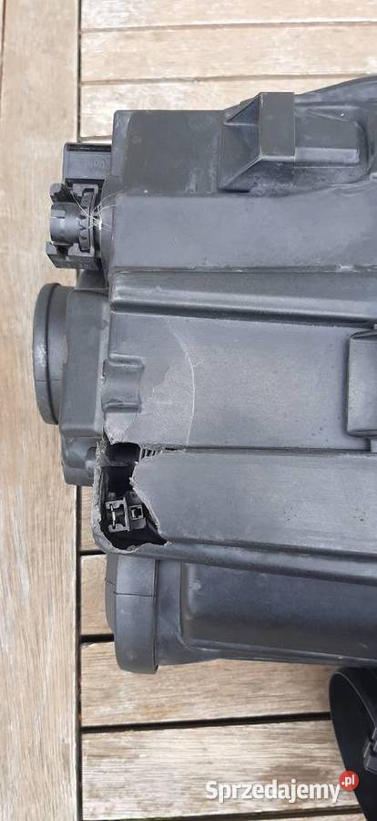 Lampa przednia prawa Volkswagen Polo VI wysyłka osobowe Chocianów sprzedam