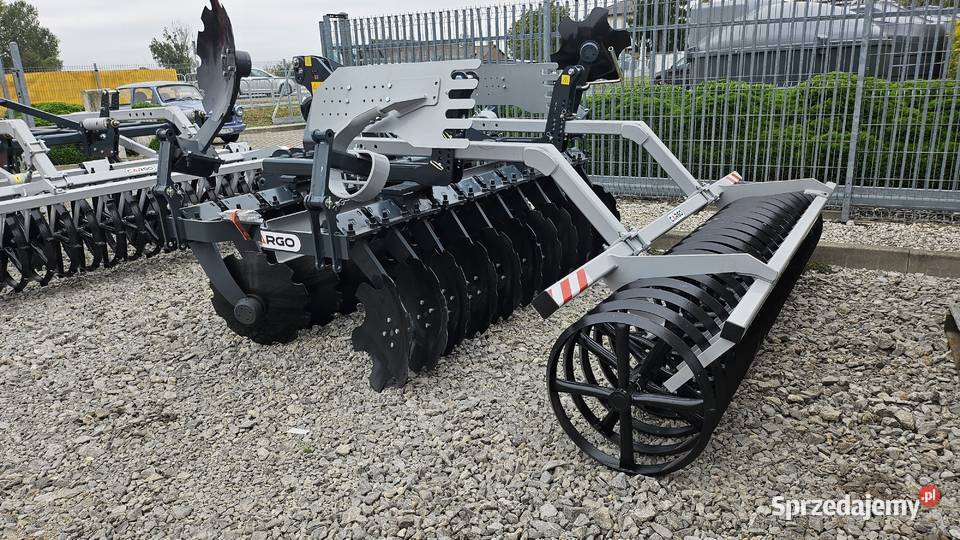 Kompaktowa brona talerzowa Cargo Gal 3000 nieuszkodzony Lipnik