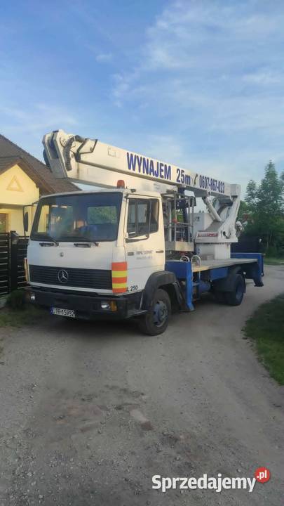 Podnośnik koszowy WUMAG WS 250 Mercedes 814d