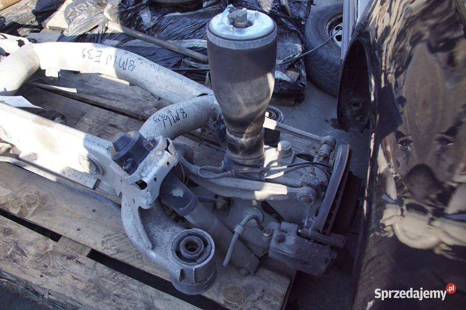 BELKA SANKI TYŁ BMW E39 530D osobowe Lipno