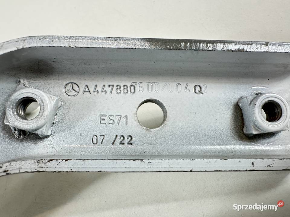 MERCEDES VKLASA VITO W447 LIFT 2018 UCHWYT Międzychód