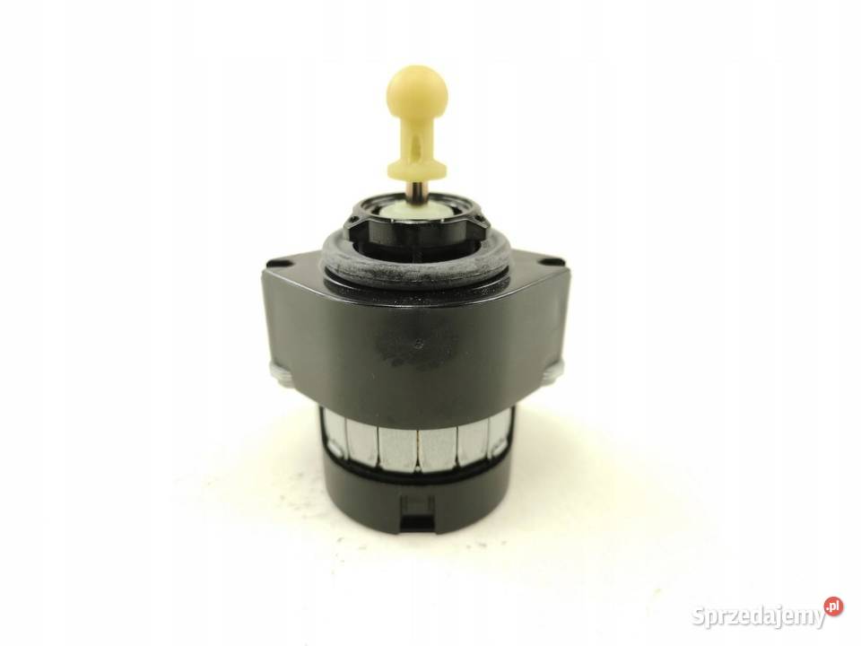 SILNIK REGULACJI LAMPY PORSCHE CAYENNE 20082010