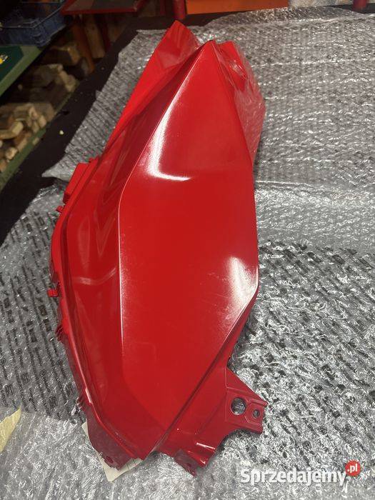Bok plastik owiewka bok prawy Bmw f900 f900xr Poznań