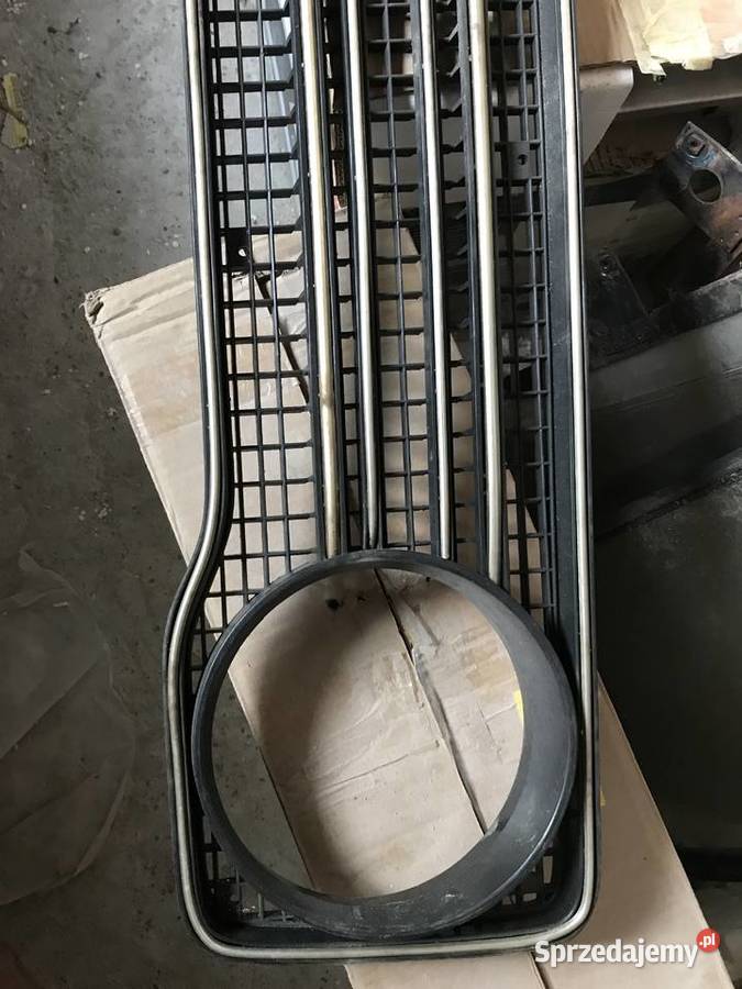 Grill atrapa FIAT 128 special 72r 100 sprawna Karoseria zachodniopomorskie Darłowo sprzedam