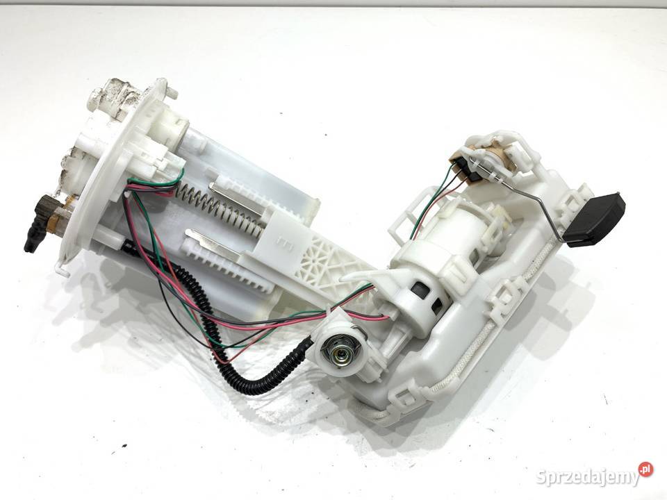 POMPA PALIWA TOYOTA COROLLA E21 7702002C21 18 98 osobowe podkarpackie sprzedam