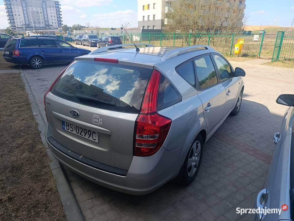 Kia ceed 20 crdi 140 2006r UPG uszkodzona lakier metallic Suwałki