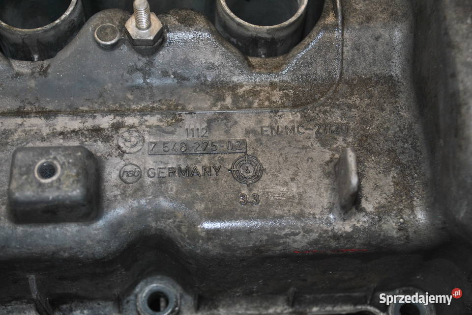 Pokrywa głowicy BMW E90 E60 E63 E65 X3 30I X5 osobowe Poręba