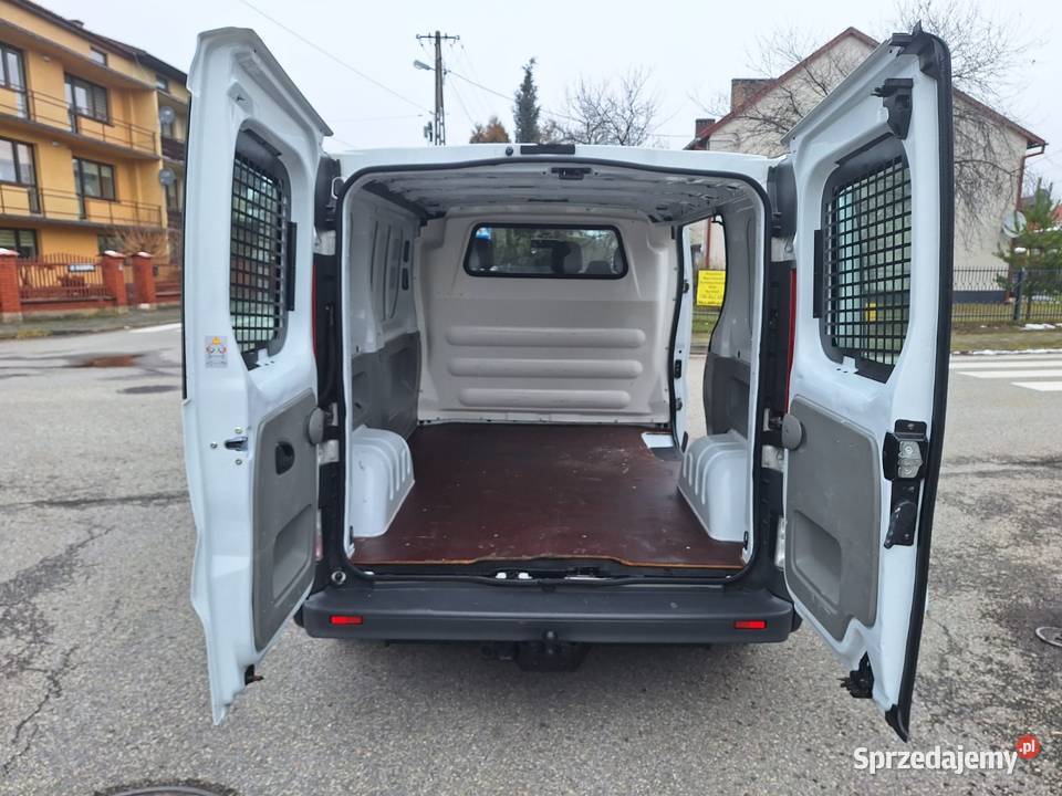 Renault Trafic 2011 20 CDTi 266 000 SERWISOWANY Trafic Warszawa sprzedam