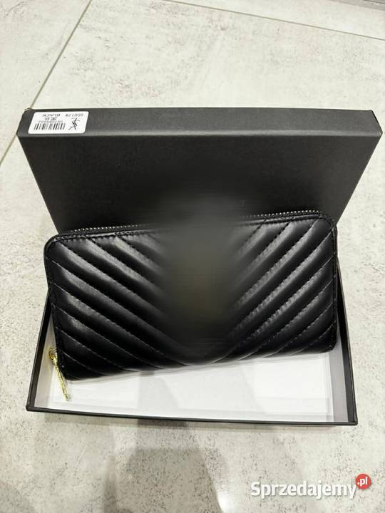 Portfele damskie rozne rodzaje Pozostałe sprzedam