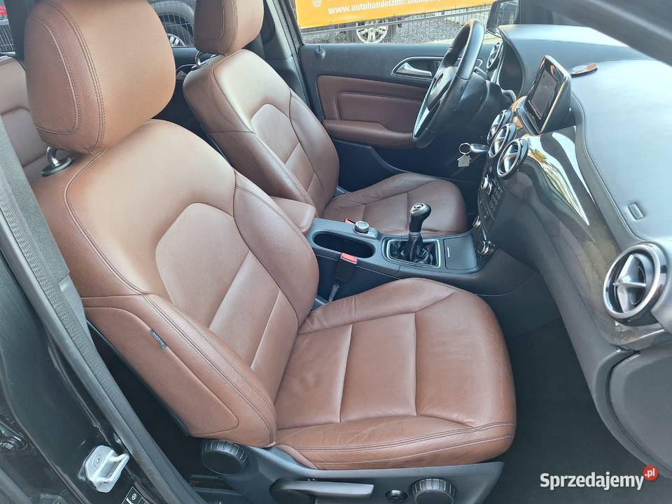 MERCEDES B KLASAAMGSKÓRALEDYNAVIGACJAŁAŃCUCH centralny zamek Zamość