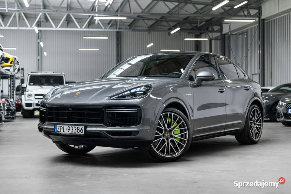 Porsche Cayenne Turbo Turbo S EHybrid 680 małopolskie Węgrzce