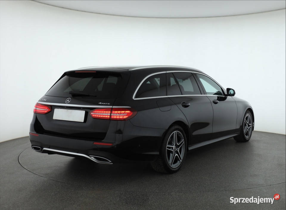 Mercedes E E 220 d 4MATIC relingi dachowe mazowieckie Piaseczno
