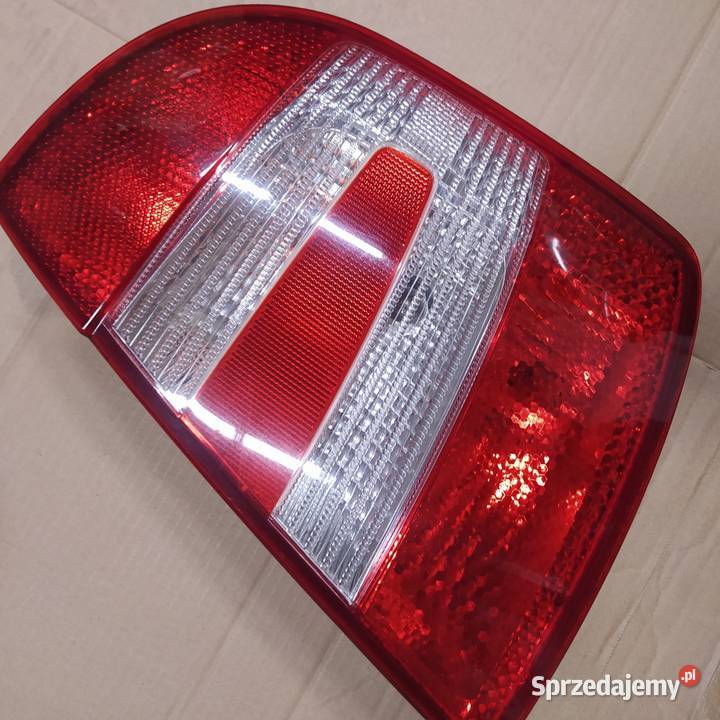 Lampa prawa tył Skoda Fabia lift hb mazowieckie Sokołów Podlaski
