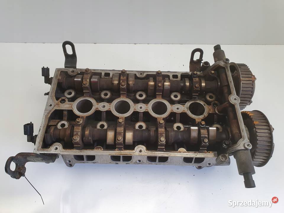 Opel Zafira B Astra J 16 16V A16XER GŁOWICA Części samochodowe Chełm