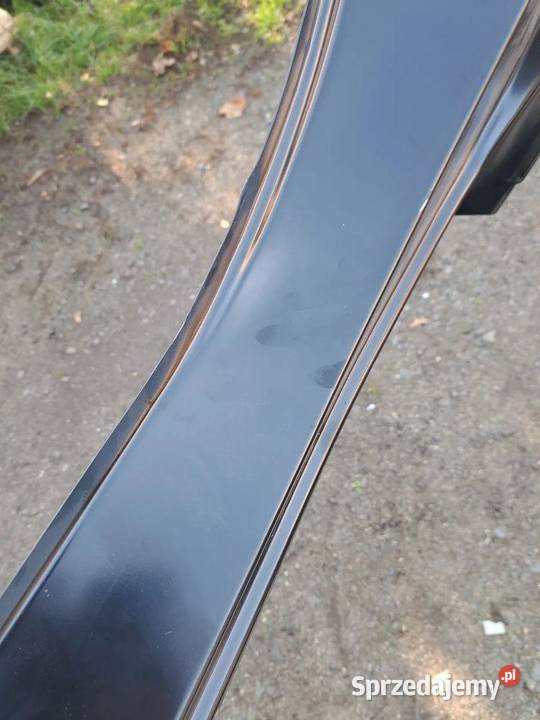 próg lewy Mercedes ML II W164 A1646302540