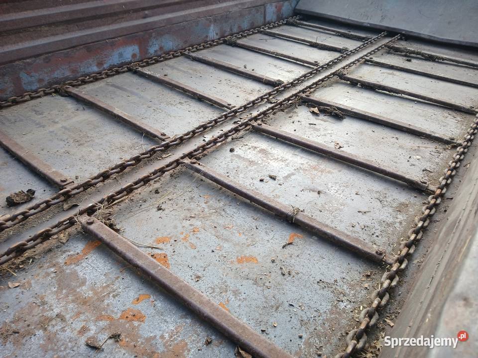 Rozrzutnik 2 osiowy możliwość transportu Rozrzutniki obornika Wojciechów-Kolonia Piąta