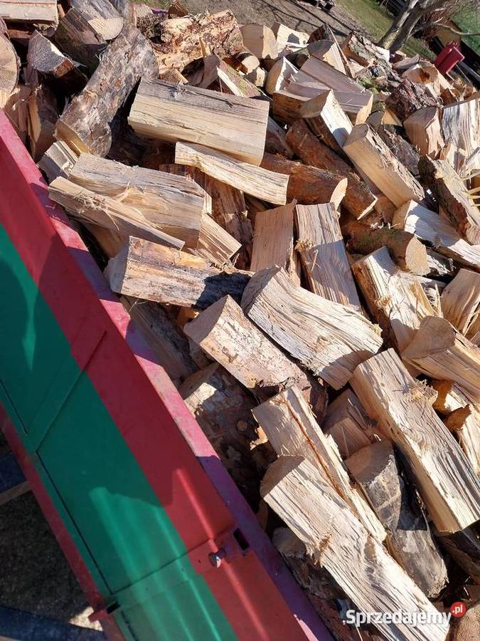 suche drewno opałowe sezonowane