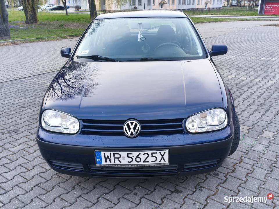 VW Golf 4 16 Rok produkcji 1999 Radom sprzedam