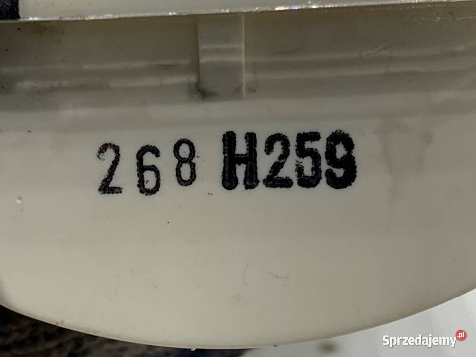 LAMPA SUFITOWA BMW E46 Hatchback 9705 WNĘTRZA sprzedam