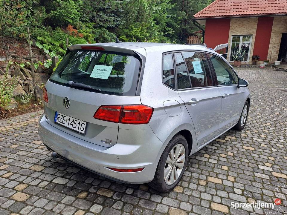 Volkswagen Golf Sportsvan 16TDI srebrny