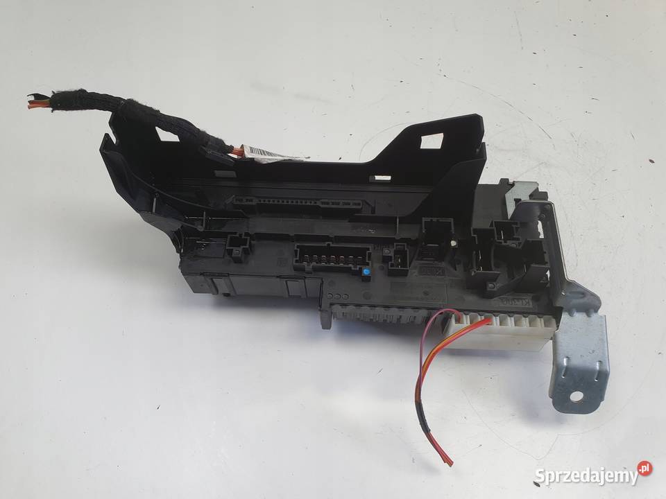 Mercedes W212 SKRZYNKA BEZPECZNIKÓW Moduł Rudka