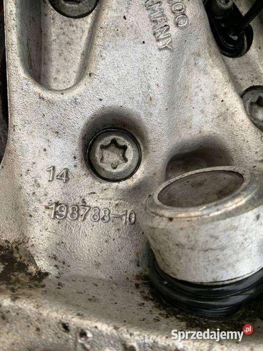 BMW F30 F31 ZWROTNICA AMORTYZATOR WAHACZE PRAWY sprzedam