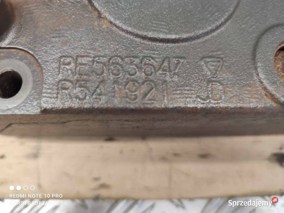 Osłona termostatu John Deere 6155R RE563647 Wilkowo